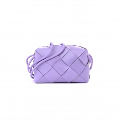 BOTTEGA VENETA LAMBSKIN MAXI INTRECCIATO SMALL CASSETTE CAMERA BAG WISTERIA (22*17*7cm)