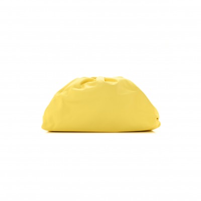 BOTTEGA VENETA SMOOTH BUTTER CALF THE POUCH OVERSIZED CLUTCH SHERBERT (35*20*8cm)