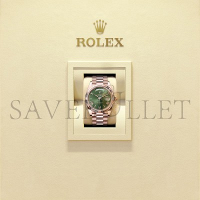 ROLEX DAY-DATE 40 OYSTER, 40 MM, EVEROSE GOLD WATCH 228235-0025