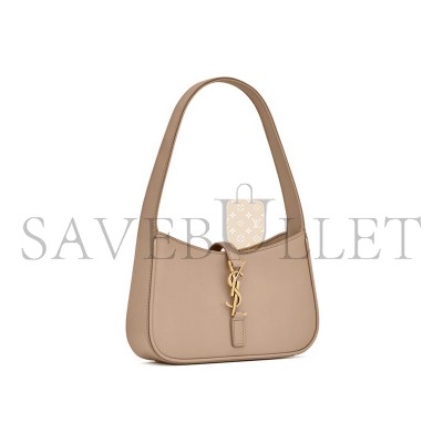 YSL MINI LE 5 À 7 IN SMOOTH LEATHER 7103182R20W2721 (19*11.5*4.5cm)