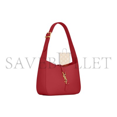 YSL LE 5 À 7 IN SMOOTH LEATHER 6572282R20W6805 (23*16*6.5cm)