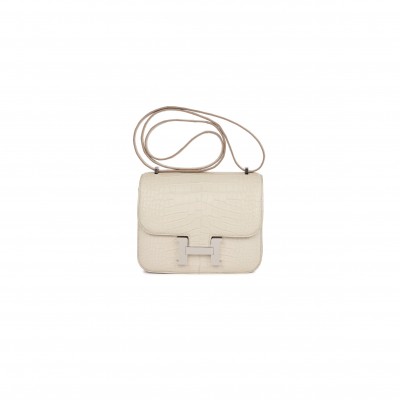 HERMES CONSTANCE 18 BETON MATTE ALLIGATOR PALLADIUM HARDWARE (18cm)