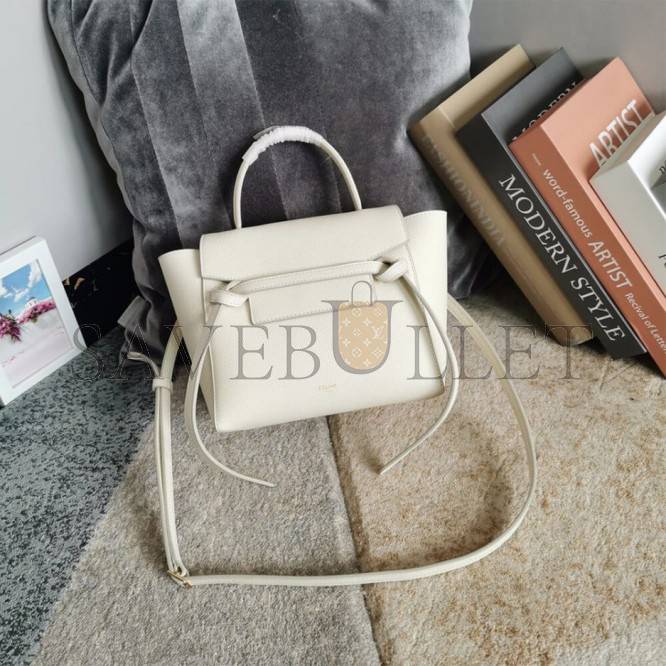 CELINE NANO BELT BAG 1189003ZVA.01BC (20*20*10cm) CELINE NANO BELT BAG 1189003ZVA.01BC (20*20*10cm)