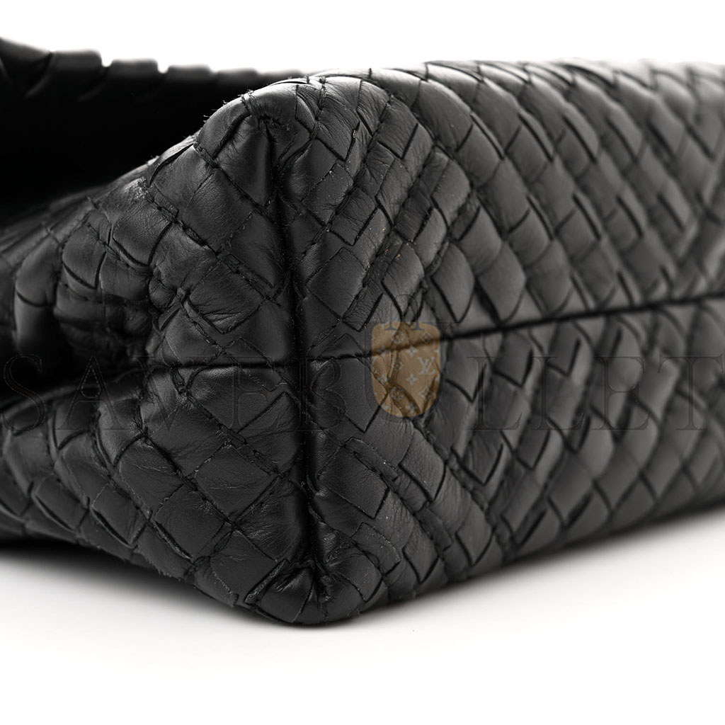 BOTTEGA VENETA NAPPA INTRECCIATO BABY OLIMPIA SHOULDER BAG BLACK (23*17*8cm) BOTTEGA VENETA NAPPA INTRECCIATO BABY OLIMPIA SHOULDER BAG BLACK (23*17*8cm)