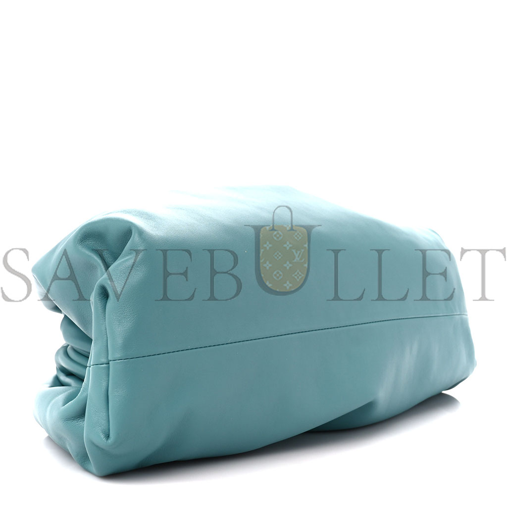 BOTTEGA VENETA SMOOTH BUTTER CALF THE POUCH OVERSIZED CLUTCH LINOLEUM (38*22*8cm) BOTTEGA VENETA SMOOTH BUTTER CALF THE POUCH OVERSIZED CLUTCH LINOLEUM (38*22*8cm)