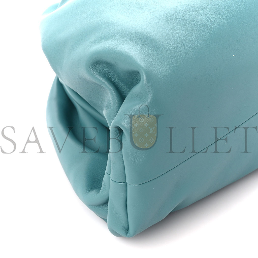BOTTEGA VENETA SMOOTH BUTTER CALF THE POUCH OVERSIZED CLUTCH LINOLEUM (38*22*8cm) BOTTEGA VENETA SMOOTH BUTTER CALF THE POUCH OVERSIZED CLUTCH LINOLEUM (38*22*8cm)