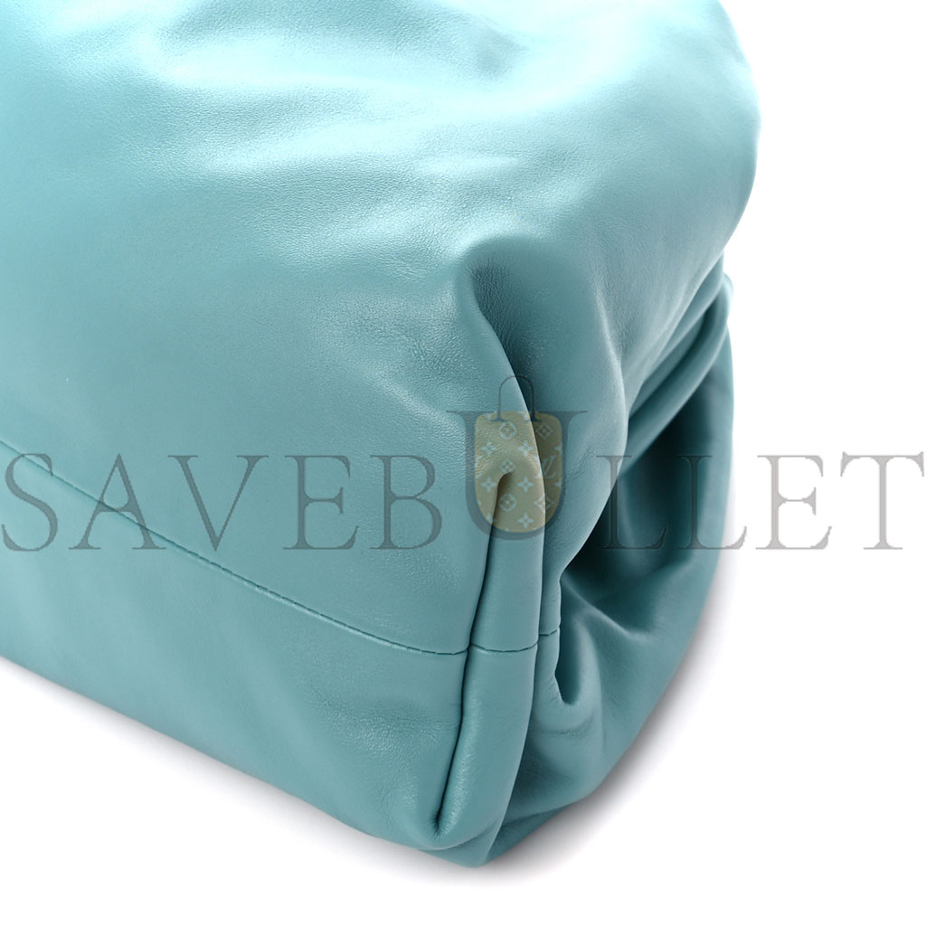 BOTTEGA VENETA SMOOTH BUTTER CALF THE POUCH OVERSIZED CLUTCH LINOLEUM (38*22*8cm) BOTTEGA VENETA SMOOTH BUTTER CALF THE POUCH OVERSIZED CLUTCH LINOLEUM (38*22*8cm)