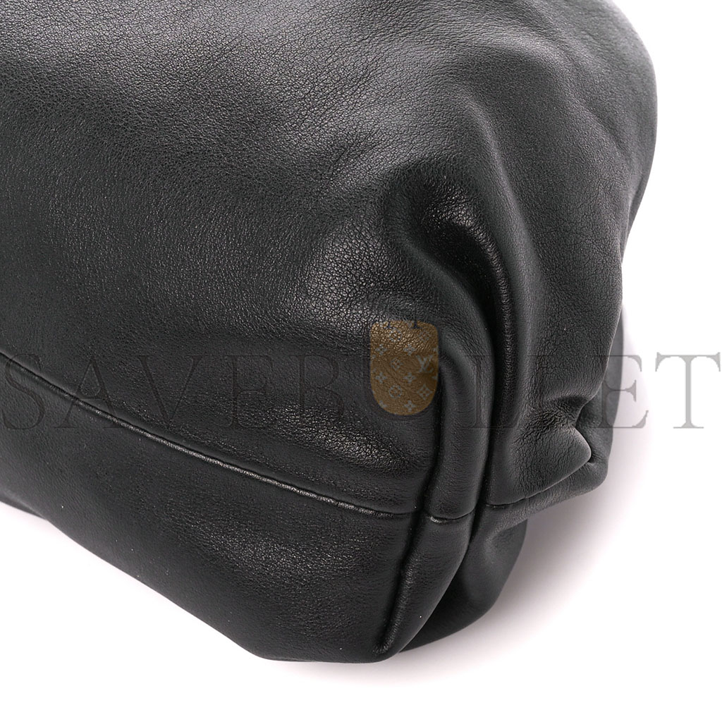 BOTTEGA VENETA SMOOTH BUTTER CALF TEEN POUCH BLACK (38*18*8) BOTTEGA VENETA SMOOTH BUTTER CALF TEEN POUCH BLACK (38*18*8)