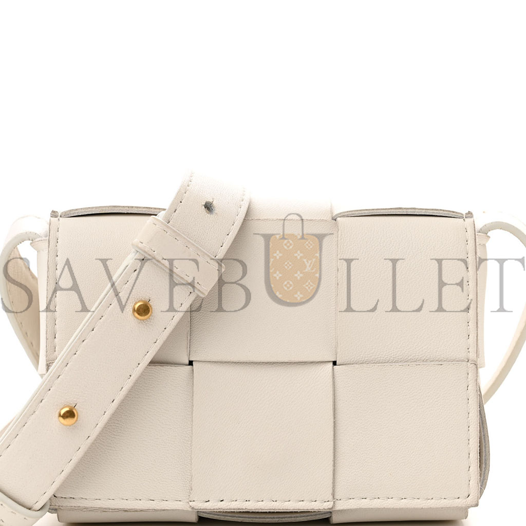 BOTTEGA VENETA LAMBSKIN MAXI INTRECCIATO EXTRA MINI CASSETTE CROSSBODY BAG WHITE (13*9*4cm) BOTTEGA VENETA LAMBSKIN MAXI INTRECCIATO EXTRA MINI CASSETTE CROSSBODY BAG WHITE (13*9*4cm)
