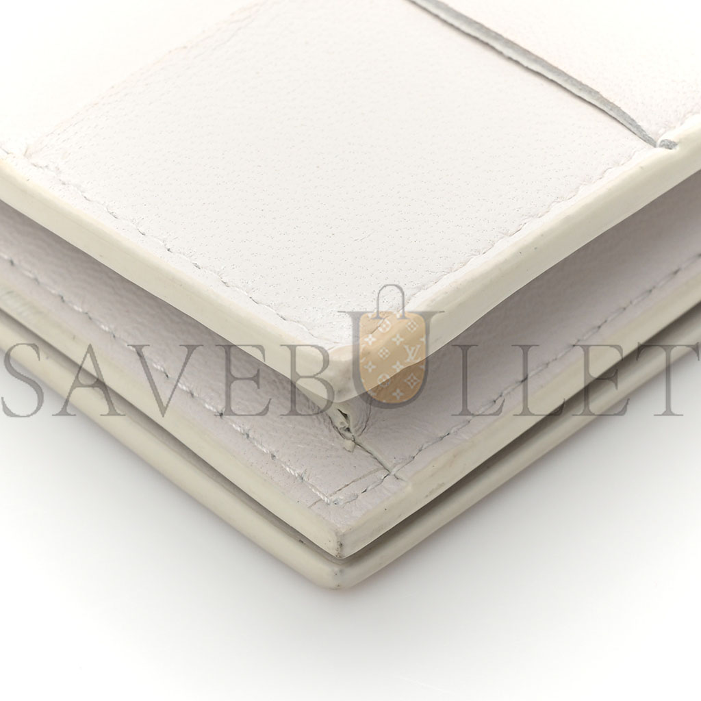 BOTTEGA VENETA NAPPA MAXI INTRECCIATO CARD HOLDER WALLET WHITE (12*8*3cm) BOTTEGA VENETA NAPPA MAXI INTRECCIATO CARD HOLDER WALLET WHITE (12*8*3cm)
