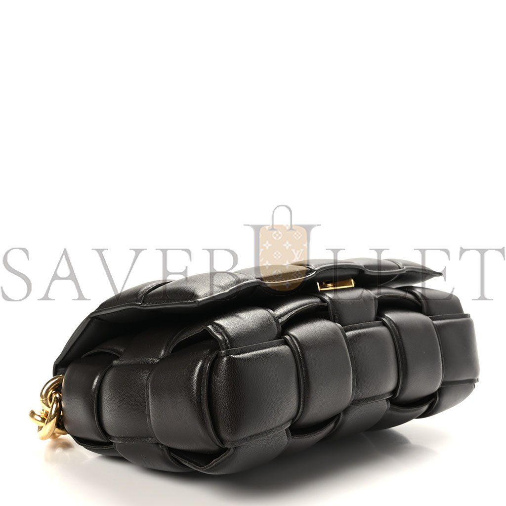 BOTTEGA VENETA LAMBSKIN MAXI INTRECCIATO PADDED CHAIN CASSETTE CROSSBODY BAG BLACK (25*17*8cm) BOTTEGA VENETA LAMBSKIN MAXI INTRECCIATO PADDED CHAIN CASSETTE CROSSBODY BAG BLACK (25*17*8cm)