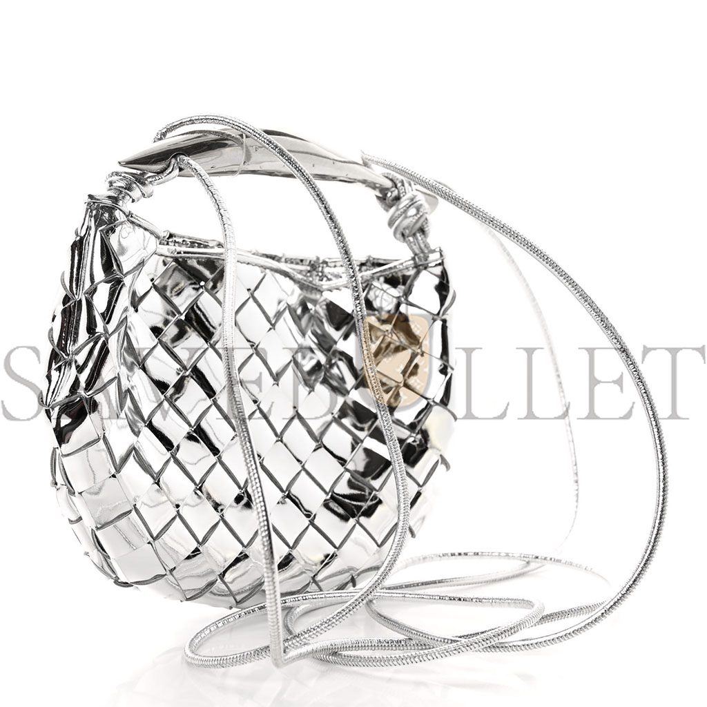 BOTTEGA VENETA MIRROR LAMINATED NAPPA INTRECCIATO MINI SARDINE BAG SILVER (20*15*3cm) BOTTEGA VENETA MIRROR LAMINATED NAPPA INTRECCIATO MINI SARDINE BAG SILVER (20*15*3cm)