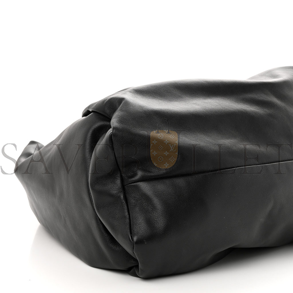 BOTTEGA VENETA SMOOTH BUTTER CALFSKIN LARGE THE SHOULDER POUCH BLACK (52*30*14cm) BOTTEGA VENETA SMOOTH BUTTER CALFSKIN LARGE THE SHOULDER POUCH BLACK (52*30*14cm)