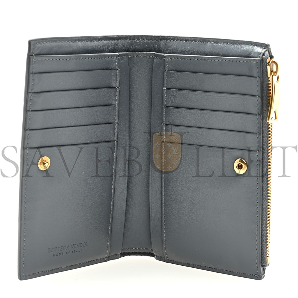 BOTTEGA VENETA NAPPA MAXI INTRECCIATO MEDIUM CASSETTE BIFOLD ZIP WALLET THUNDER (15*12*1cm) BOTTEGA VENETA NAPPA MAXI INTRECCIATO MEDIUM CASSETTE BIFOLD ZIP WALLET THUNDER (15*12*1cm)