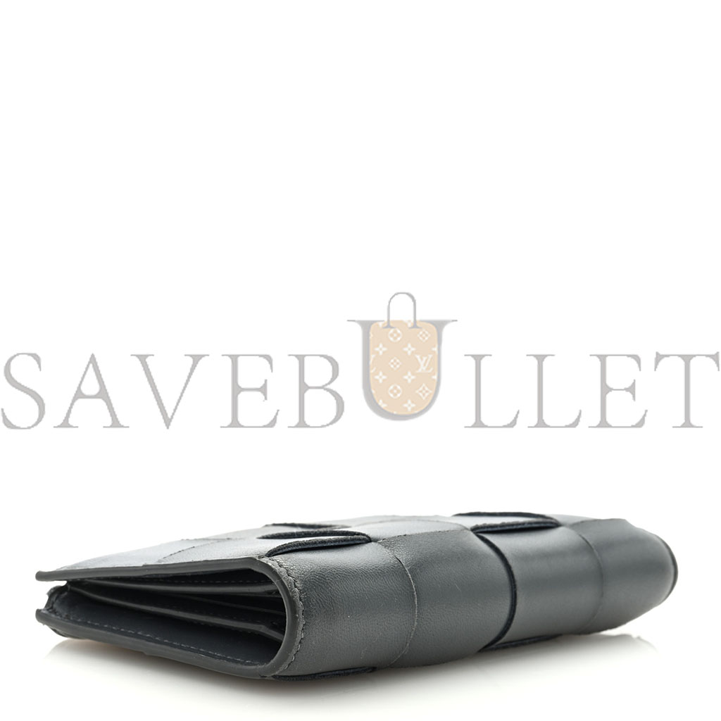 BOTTEGA VENETA NAPPA MAXI INTRECCIATO MEDIUM CASSETTE BIFOLD ZIP WALLET THUNDER (15*12*1cm) BOTTEGA VENETA NAPPA MAXI INTRECCIATO MEDIUM CASSETTE BIFOLD ZIP WALLET THUNDER (15*12*1cm)
