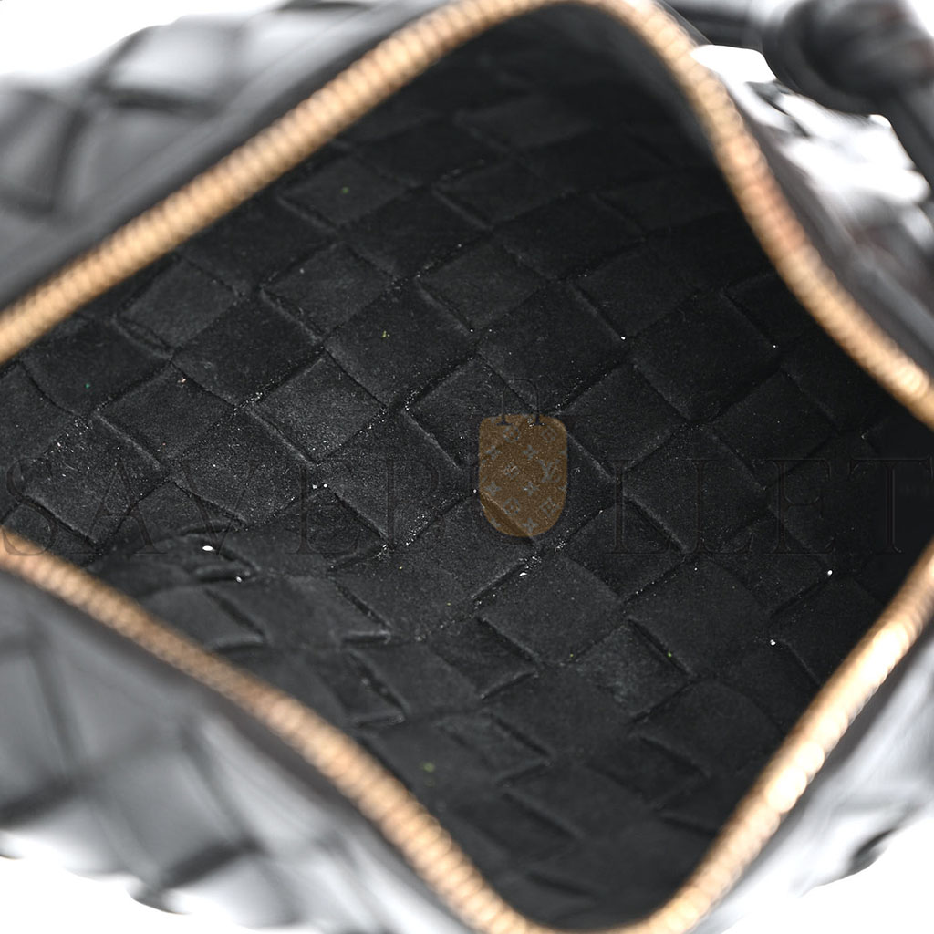BOTTEGA VENETA NAPPA INTRECCIATO MINI LOOP CAMERA BAG SPACE (17*13*7cm) BOTTEGA VENETA NAPPA INTRECCIATO MINI LOOP CAMERA BAG SPACE (17*13*7cm)