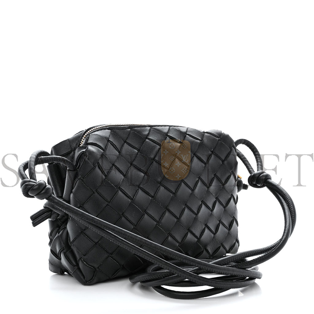 BOTTEGA VENETA NAPPA INTRECCIATO MINI LOOP CAMERA BAG SPACE (17*13*7cm) BOTTEGA VENETA NAPPA INTRECCIATO MINI LOOP CAMERA BAG SPACE (17*13*7cm)