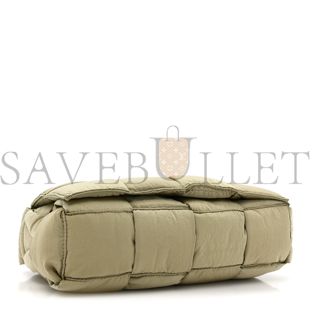 BOTTEGA VENETA NYLON INTRECCIATO PADDED TECH CASSETTE BAG TRAVERTINE (32*17*10cm) BOTTEGA VENETA NYLON INTRECCIATO PADDED TECH CASSETTE BAG TRAVERTINE (32*17*10cm)