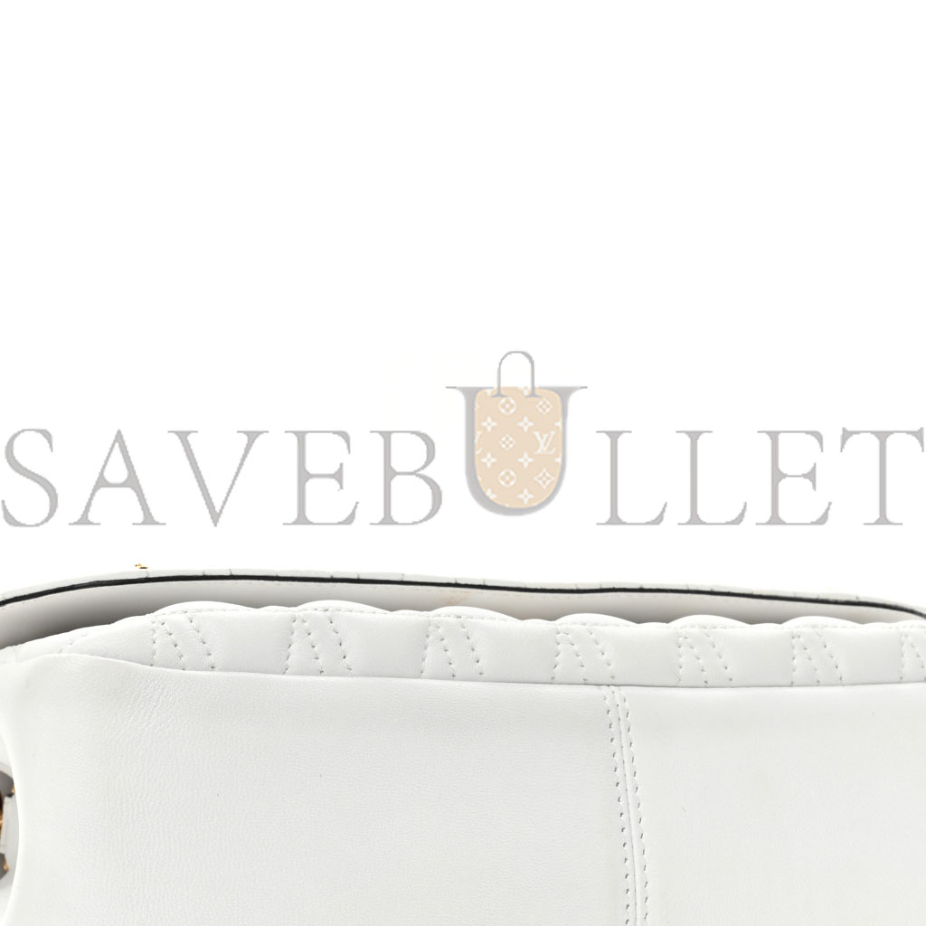 VERSACE NAPPA QUILTED STUDDED VIRTUS SHOULDER BAG WHITE (25*15*8cm) VERSACE NAPPA QUILTED STUDDED VIRTUS SHOULDER BAG WHITE (25*15*8cm)