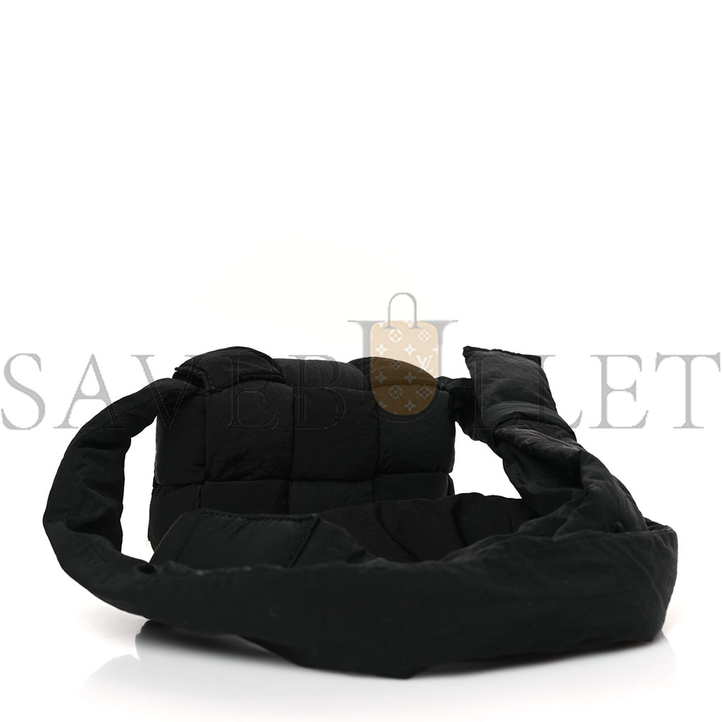 BOTTEGA VENETA NYLON INTRECCIATO MINI PADDED TECH CANDY CASSETTE BAG BLACK (13*8*3cm) BOTTEGA VENETA NYLON INTRECCIATO MINI PADDED TECH CANDY CASSETTE BAG BLACK (13*8*3cm)
