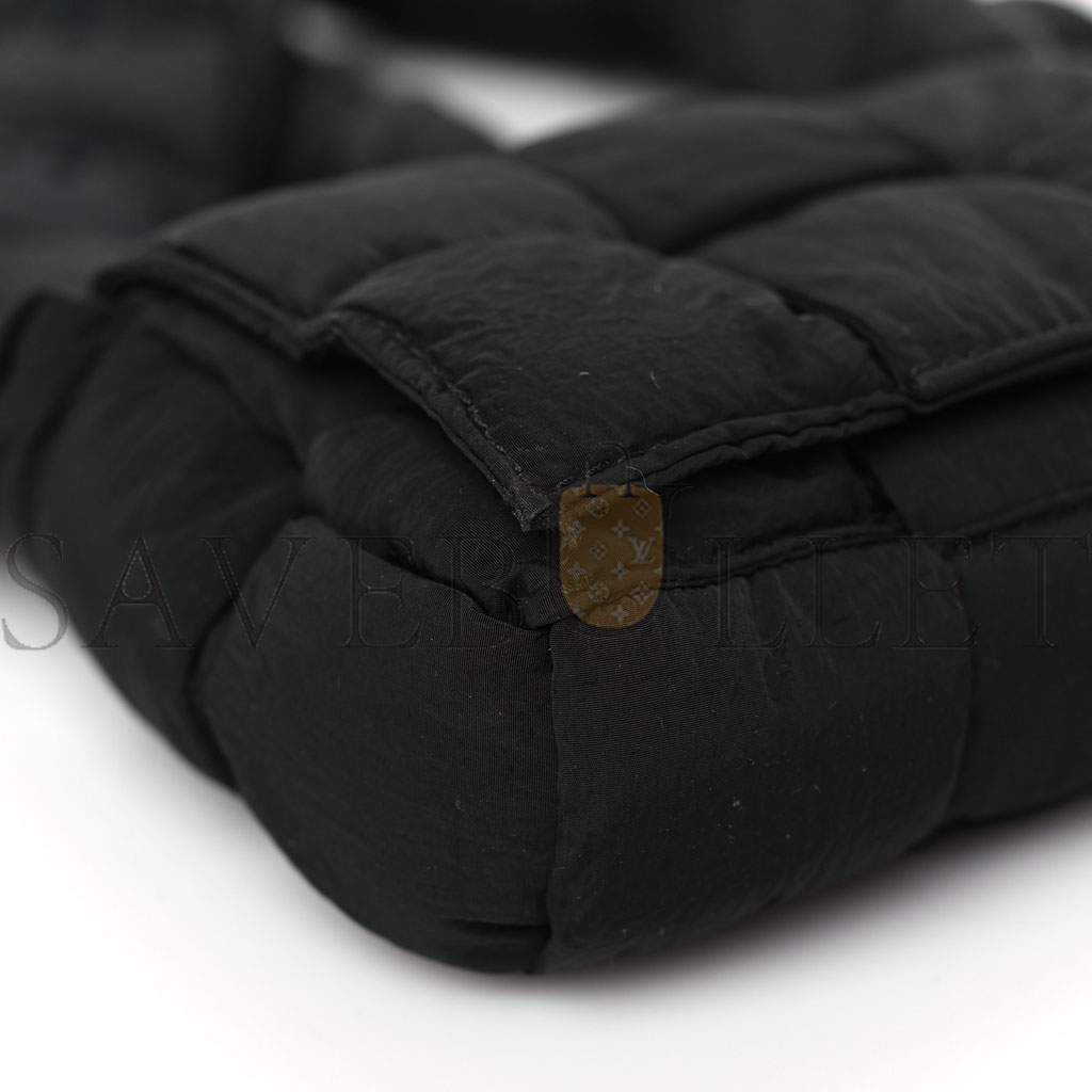 BOTTEGA VENETA NYLON INTRECCIATO MINI PADDED TECH CANDY CASSETTE BAG BLACK (13*8*3cm) BOTTEGA VENETA NYLON INTRECCIATO MINI PADDED TECH CANDY CASSETTE BAG BLACK (13*8*3cm)