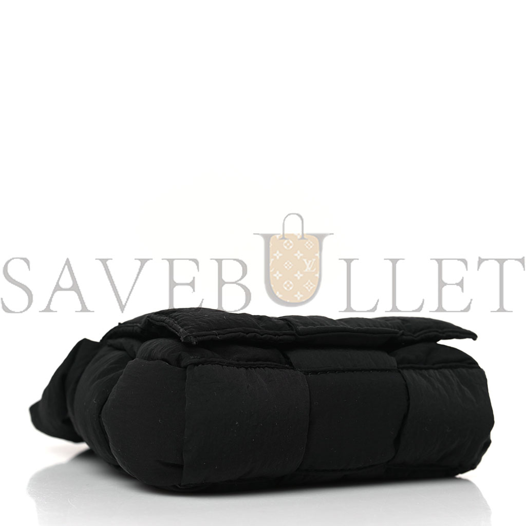BOTTEGA VENETA NYLON INTRECCIATO MINI PADDED TECH CANDY CASSETTE BAG BLACK (13*8*3cm) BOTTEGA VENETA NYLON INTRECCIATO MINI PADDED TECH CANDY CASSETTE BAG BLACK (13*8*3cm)
