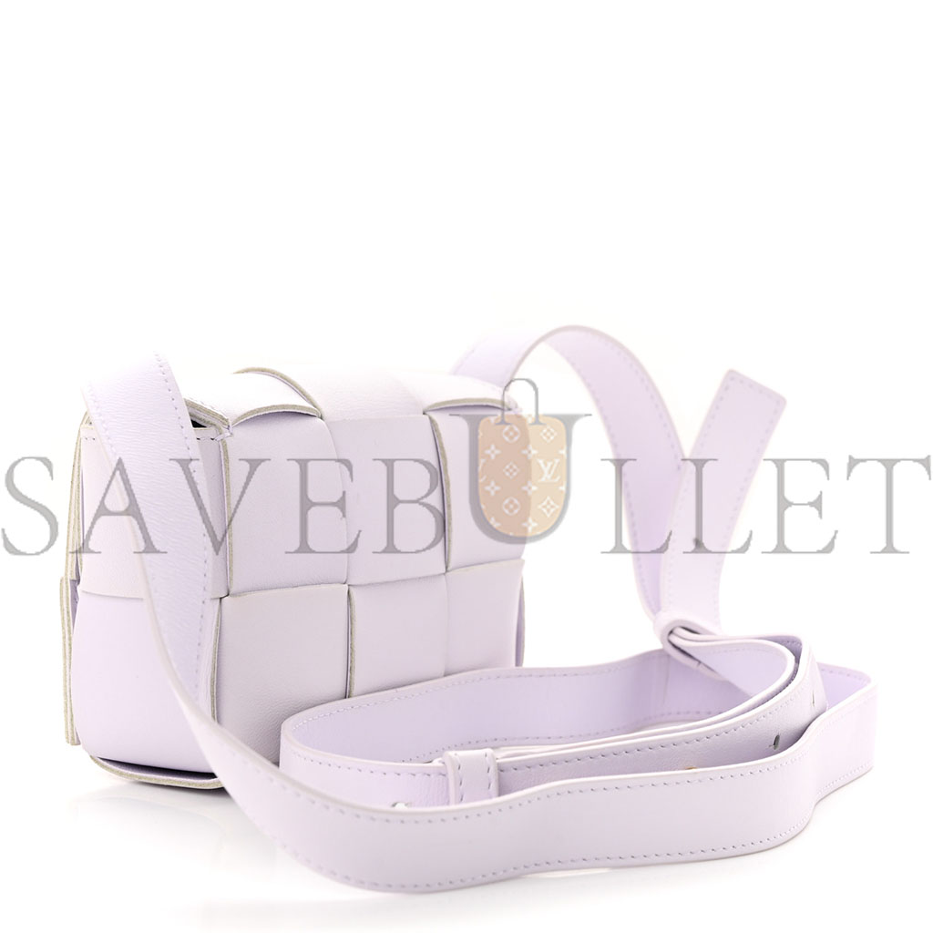 BOTTEGA VENETA LAMBSKIN MAXI INTRECCIO CANDY CASSETTE CROSSBODY BAG MIRTH WASHED (12*9*4cm) BOTTEGA VENETA LAMBSKIN MAXI INTRECCIO CANDY CASSETTE CROSSBODY BAG MIRTH WASHED (12*9*4cm)