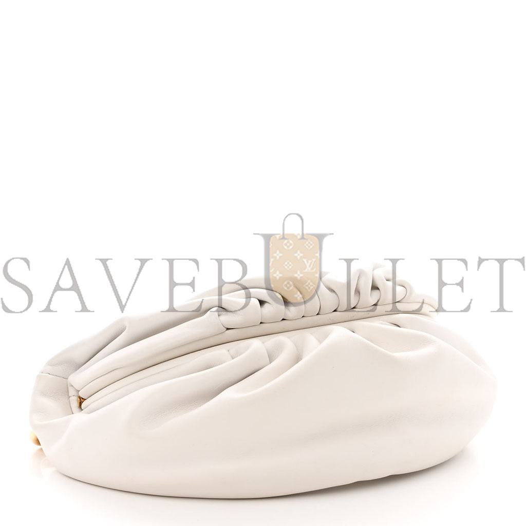 BOTTEGA VENETA NAPPA THE BELT CHAIN POUCH CHALK (24*14*7cm) BOTTEGA VENETA NAPPA THE BELT CHAIN POUCH CHALK (24*14*7cm)