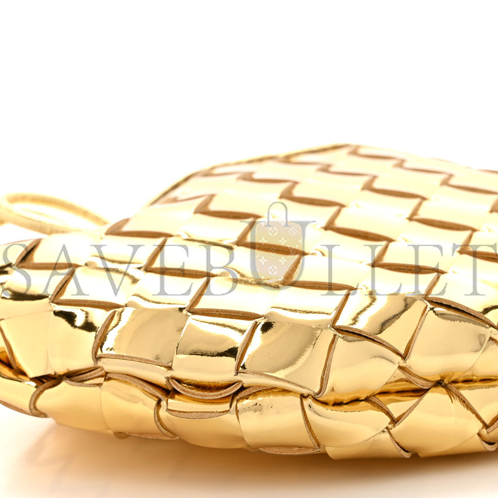 BOTTEGA VENETA MIRROR LAMINATED NAPPA INTRECCIATO MINI SARDINE BAG GOLD (20*12*3cm) BOTTEGA VENETA MIRROR LAMINATED NAPPA INTRECCIATO MINI SARDINE BAG GOLD (20*12*3cm)