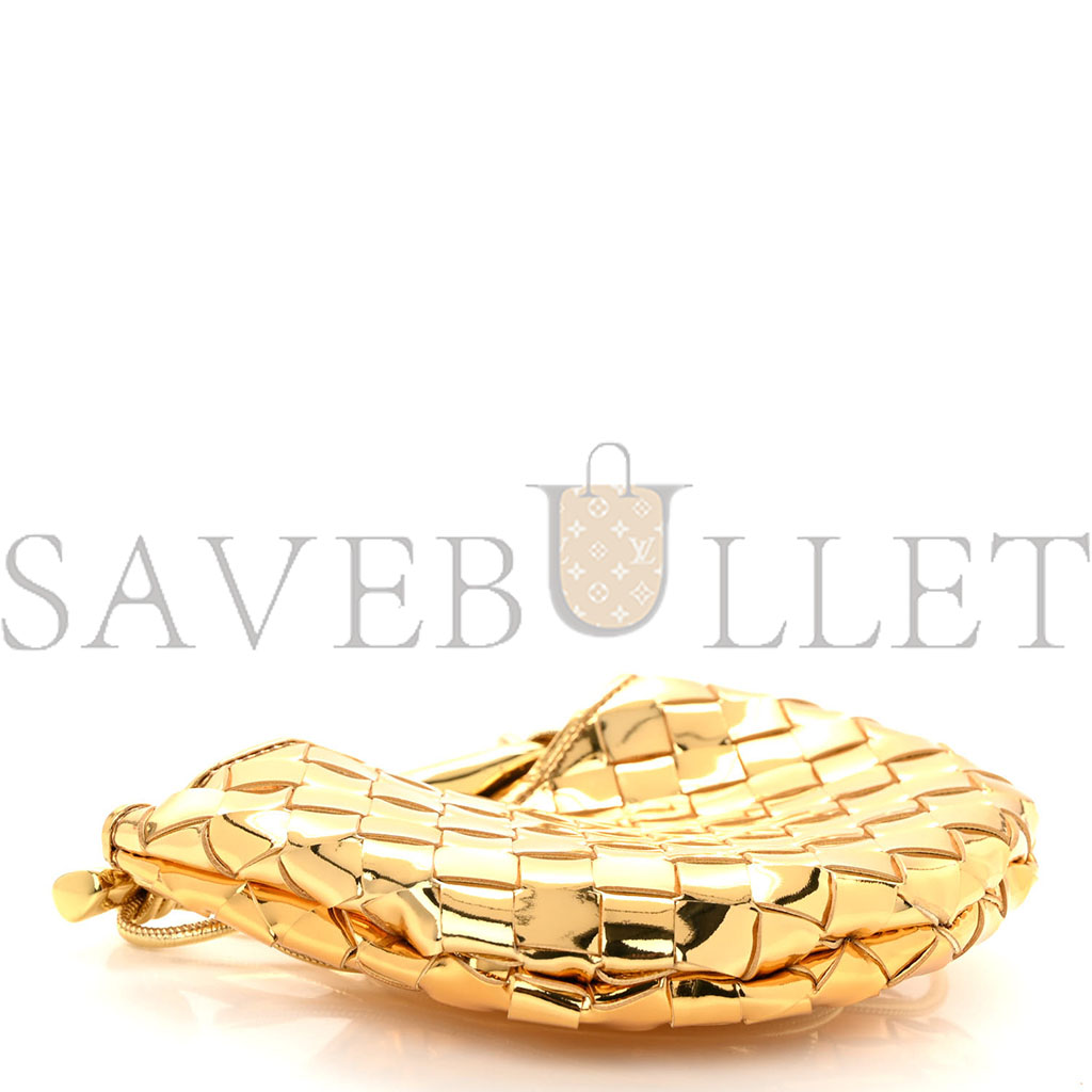 BOTTEGA VENETA MIRROR LAMINATED NAPPA INTRECCIATO MINI SARDINE BAG GOLD (20*15*3cm) BOTTEGA VENETA MIRROR LAMINATED NAPPA INTRECCIATO MINI SARDINE BAG GOLD (20*15*3cm)