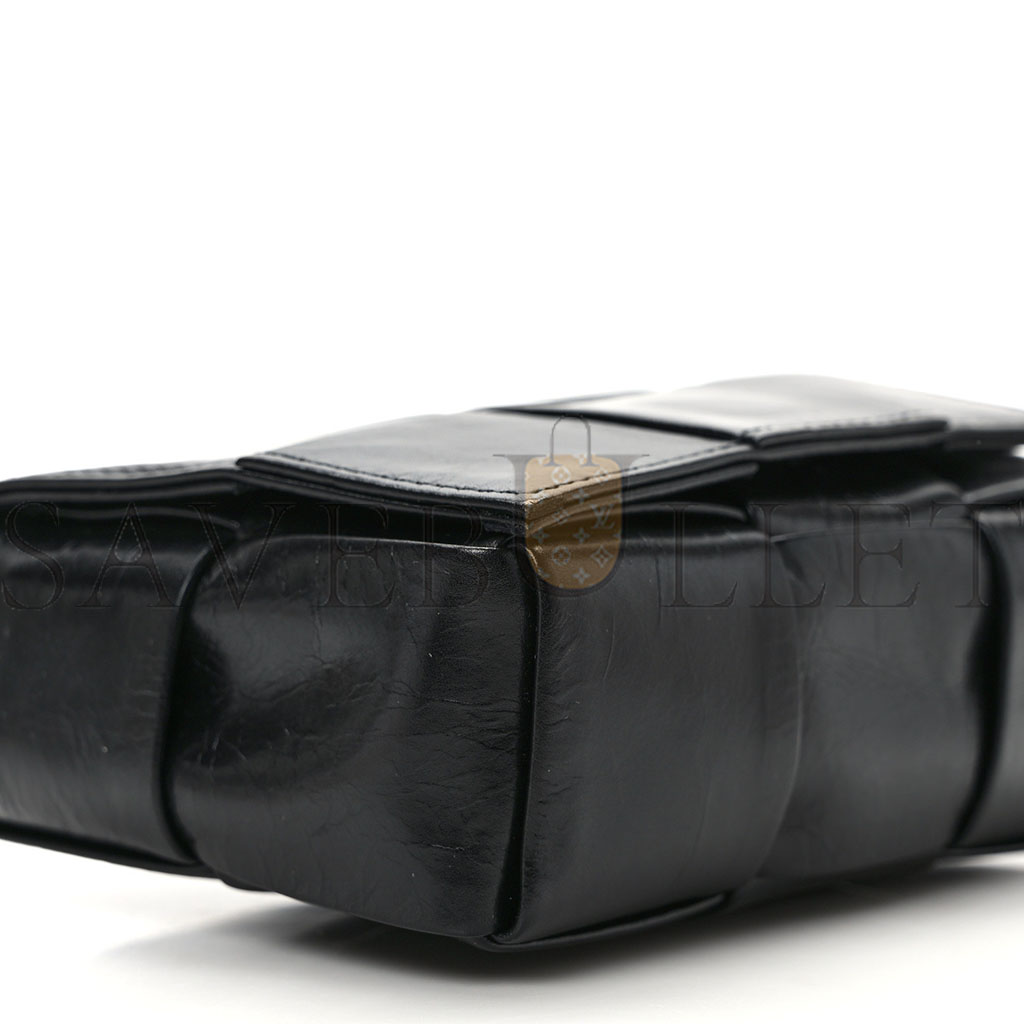 BOTTEGA VENETA PAPER CALFSKIN MAXI INTRECCIO EXTRA MINI CASSETTE CROSSBODY BAG BLACK (13*9*5cm) BOTTEGA VENETA PAPER CALFSKIN MAXI INTRECCIO EXTRA MINI CASSETTE CROSSBODY BAG BLACK (13*9*5cm)