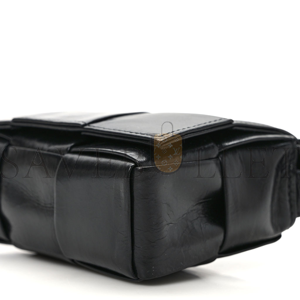 BOTTEGA VENETA PAPER CALFSKIN MAXI INTRECCIO EXTRA MINI CASSETTE CROSSBODY BAG BLACK (13*9*5cm) BOTTEGA VENETA PAPER CALFSKIN MAXI INTRECCIO EXTRA MINI CASSETTE CROSSBODY BAG BLACK (13*9*5cm)