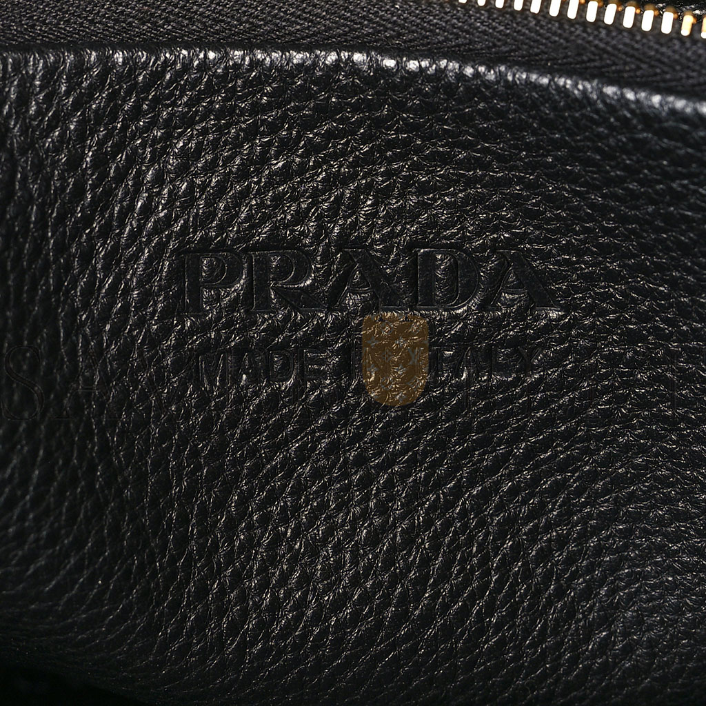 PRADA VITELLO DAINO SOFT PERFORATED LOGO TOTE BLACK (30*20*13cm) PRADA VITELLO DAINO SOFT PERFORATED LOGO TOTE BLACK (30*20*13cm)