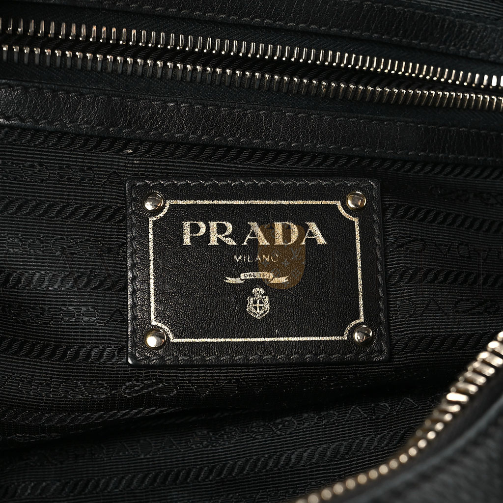 PRADA VITELLO DAINO HOBO BLACK (36*30*15cm) PRADA VITELLO DAINO HOBO BLACK (36*30*15cm)