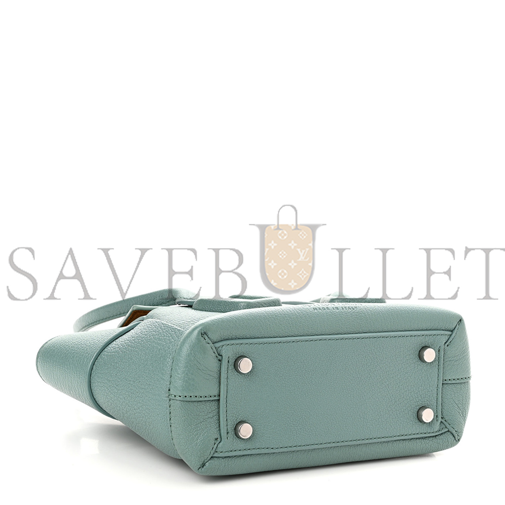 BOTTEGA VENETA GRAINED CALFSKIN MAXI INTRECCIATO ARCO 33 BLUE (22*22*9cm) BOTTEGA VENETA GRAINED CALFSKIN MAXI INTRECCIATO ARCO 33 BLUE (22*22*9cm)
