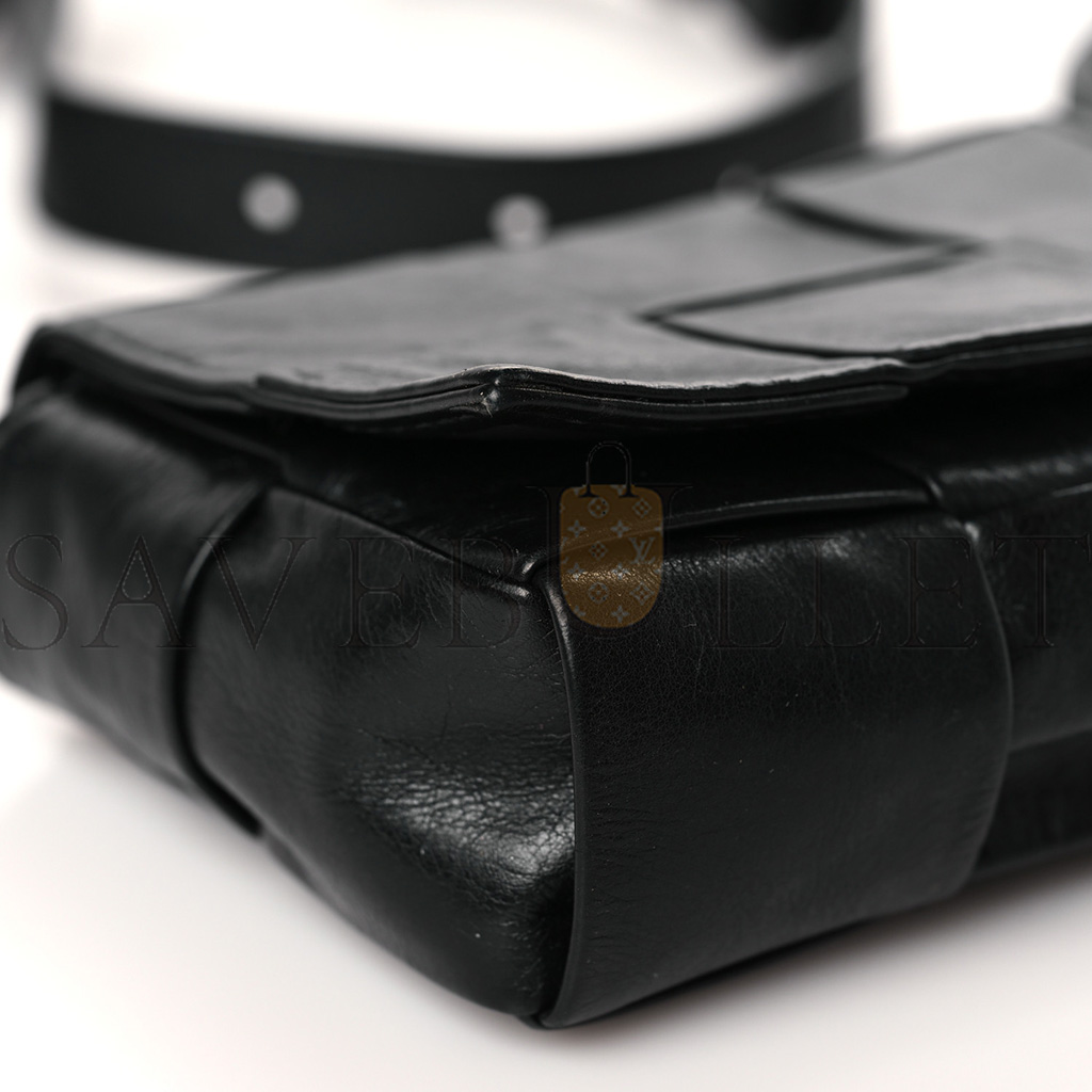 BOTTEGA VENETA PAPER CALFSKIN MAXI INTRECCIO EXTRA MINI CASSETTE CROSSBODY BAG BLACK (13*9*5cm) BOTTEGA VENETA PAPER CALFSKIN MAXI INTRECCIO EXTRA MINI CASSETTE CROSSBODY BAG BLACK (13*9*5cm)