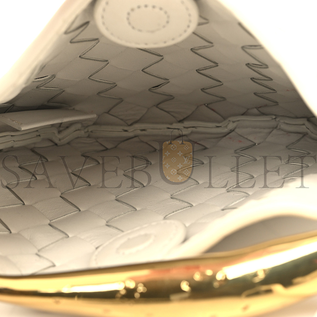 BOTTEGA VENETA NAPPA INTRECCIATO MINI SARDINE BAG CHALK (20*14*3cm) BOTTEGA VENETA NAPPA INTRECCIATO MINI SARDINE BAG CHALK (20*14*3cm)