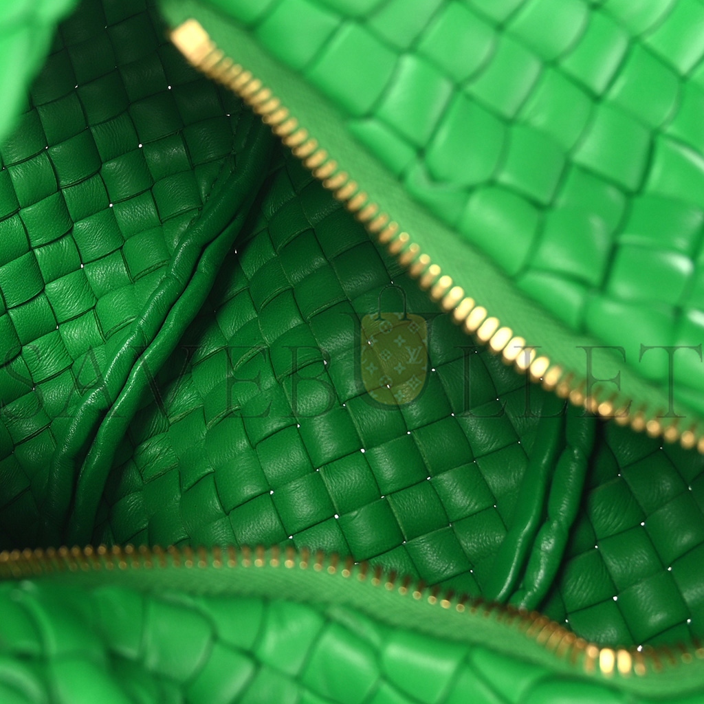 BOTTEGA VENETA RUBBER PADDED INTRECCIATO MINI JODIE PARAKEET (25*15*8cm) BOTTEGA VENETA RUBBER PADDED INTRECCIATO MINI JODIE PARAKEET (25*15*8cm)