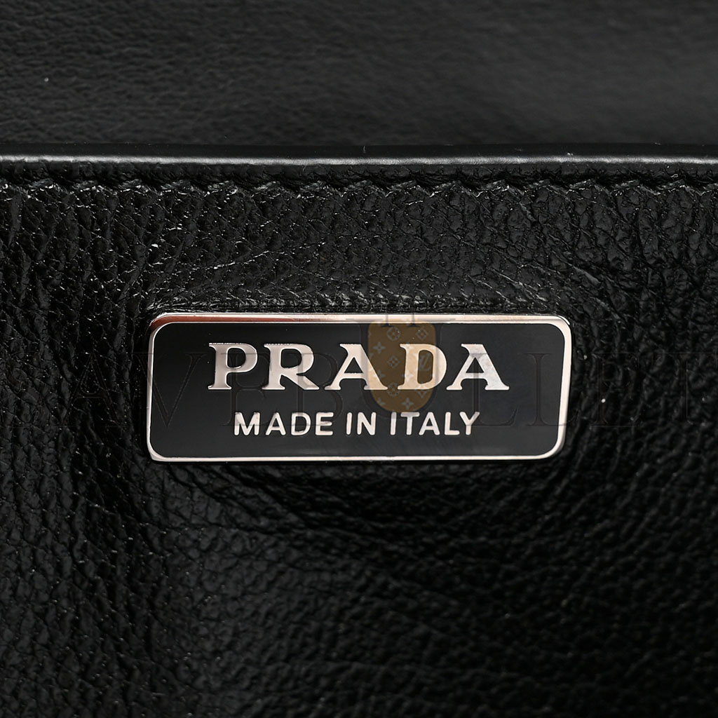 PRADA CITY CALF SAFFIANO CAHIER BAG BLACK (20*14*9cm) PRADA CITY CALF SAFFIANO CAHIER BAG BLACK (20*14*9cm)