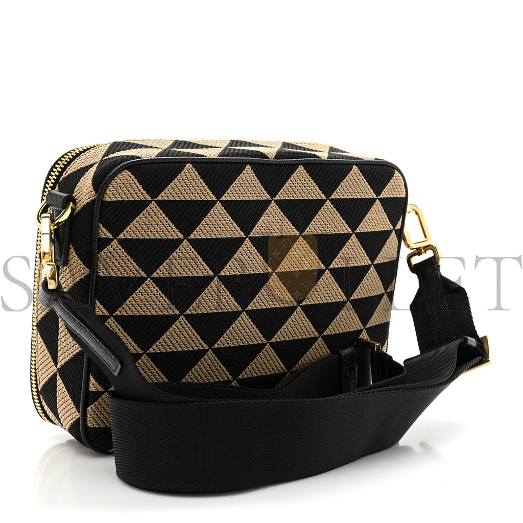 PRADA JACQUARD SAFFIANO TRIANGOLO SYMBOLE EMBROIDERED SMALL SHOULDER BAG BLACK CORDA (23*17*7cm) PRADA JACQUARD SAFFIANO TRIANGOLO SYMBOLE EMBROIDERED SMALL SHOULDER BAG BLACK CORDA (23*17*7cm)