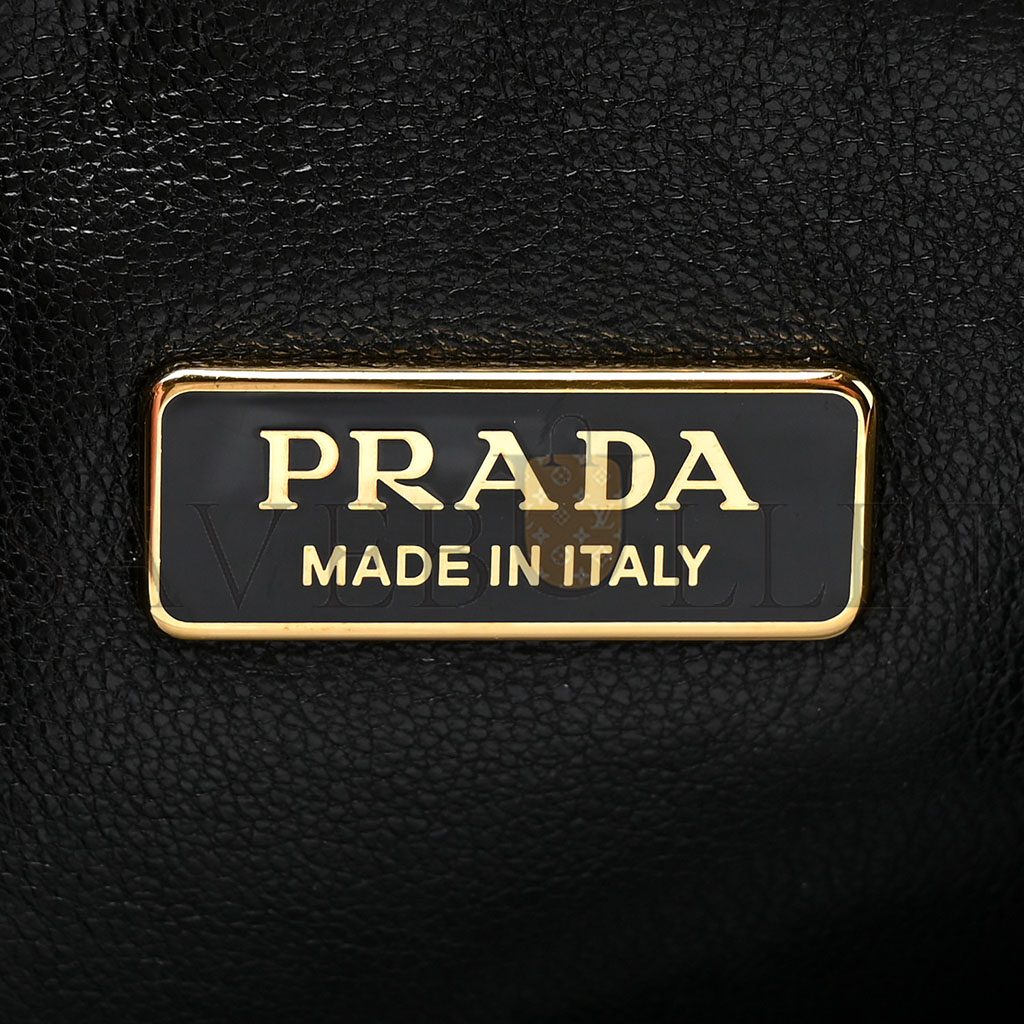 PRADA JACQUARD TRIANGOLO SYMBOLE EMBROIDERED MINI TRIANGLE SHOULDER BAG BLACK CILIEGIA (28*15*6cm) PRADA JACQUARD TRIANGOLO SYMBOLE EMBROIDERED MINI TRIANGLE SHOULDER BAG BLACK CILIEGIA (28*15*6cm)