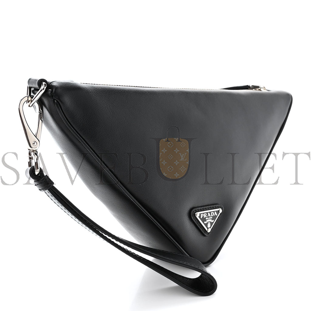 PRADA GRACE LUX TRIANGLE WRISTLET POUCH BLACK (27*15*6cm) PRADA GRACE LUX TRIANGLE WRISTLET POUCH BLACK (27*15*6cm)