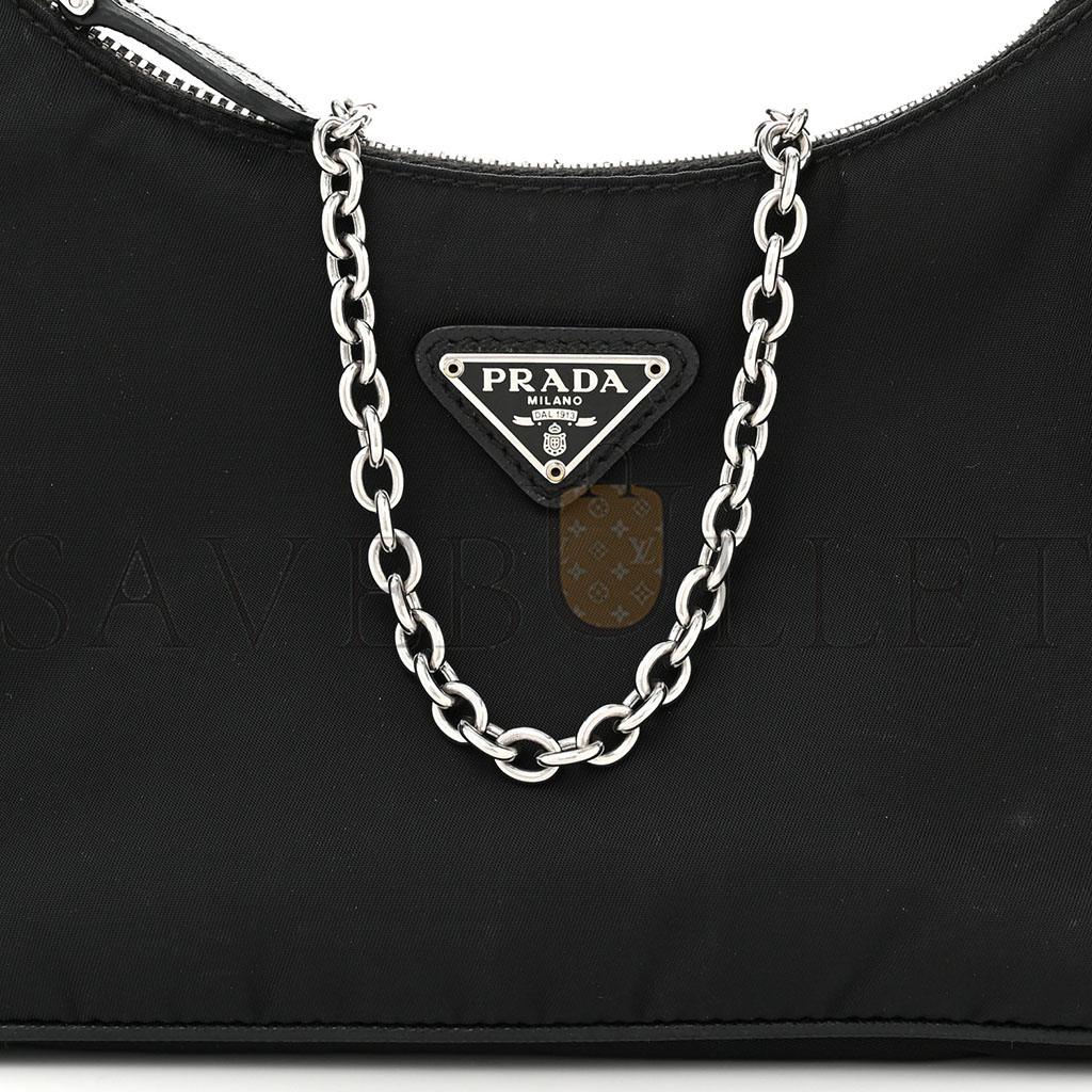 PRADA NYLON RE-EDITION 2005 SHOULDER BAG BLACK (22*18*6cm) PRADA NYLON RE-EDITION 2005 SHOULDER BAG BLACK (22*18*6cm)