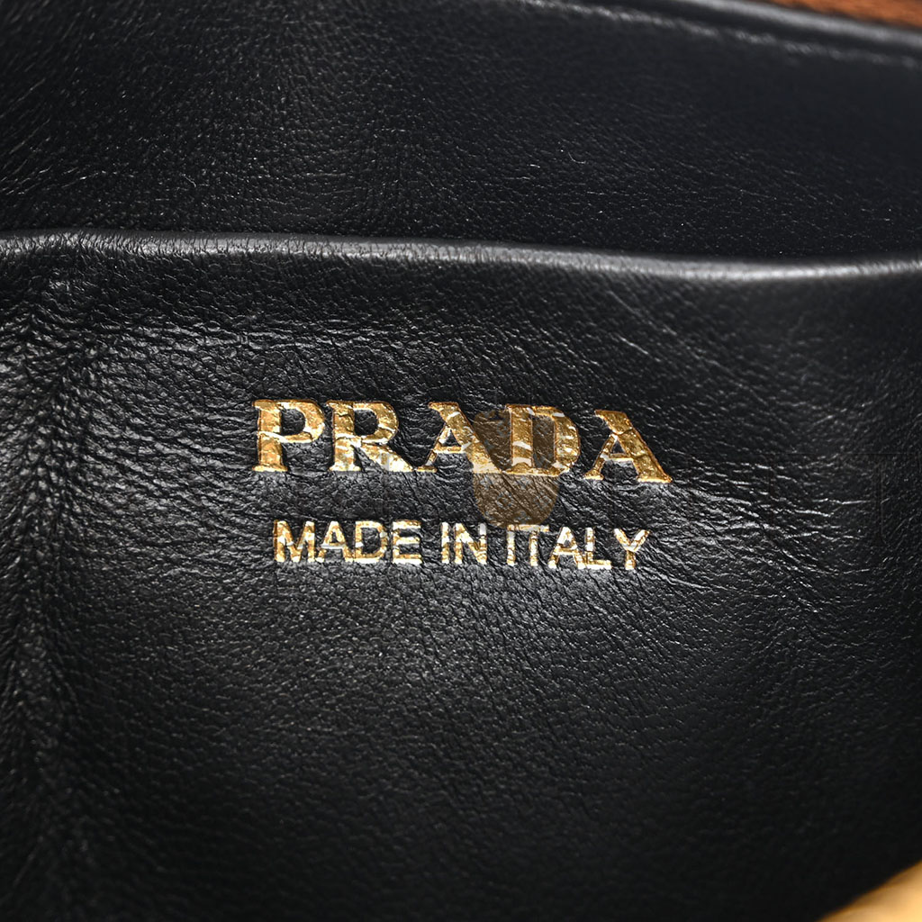 PRADA NAPPA ARQUE SHOULDER BAG BROWN (23*18*6cm) PRADA NAPPA ARQUE SHOULDER BAG BROWN (23*18*6cm)