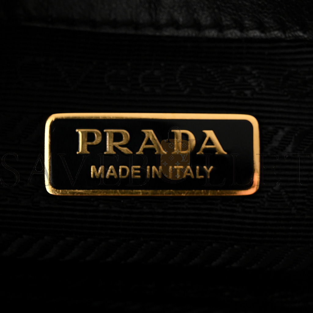 PRADA SAFFIANO LUX EMBOSSED LOGO LARGE SHOULDER BAG BLACK (33*26*11cm) PRADA SAFFIANO LUX EMBOSSED LOGO LARGE SHOULDER BAG BLACK (33*26*11cm)