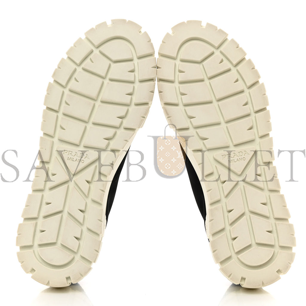 PRADA RE-NYLON GABARDINE TRIANGLE LOGO DOUBLE WHEEL 50MM SNEAKERS 38 BLACK PRADA RE-NYLON GABARDINE TRIANGLE LOGO DOUBLE WHEEL 50MM SNEAKERS 38 BLACK