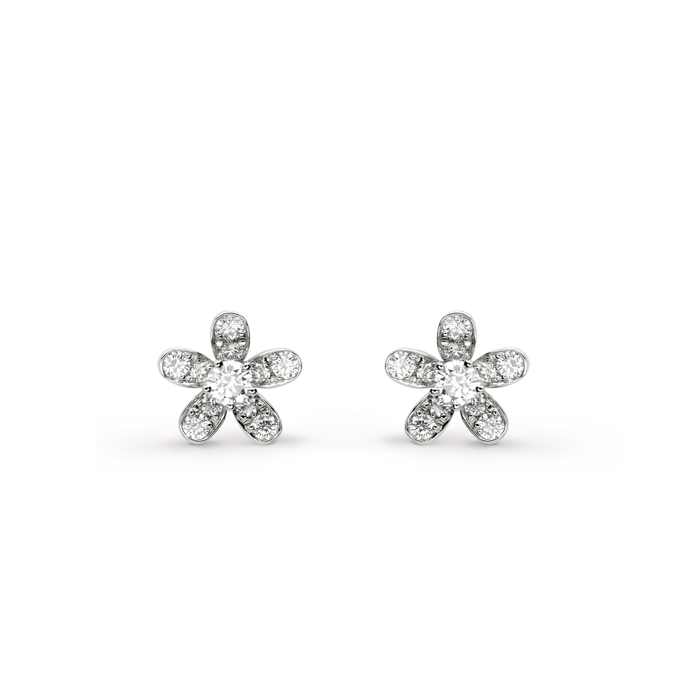 VAN CLEEF ARPELS SOCRATE EARSTUDS, 1 FLOWER - WHITE GOLD, DIAMOND VCARG44100 VAN CLEEF ARPELS SOCRATE EARSTUDS, 1 FLOWER - WHITE GOLD, DIAMOND VCARG44100