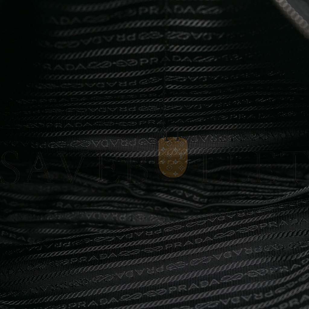 PRADA TESSUTO NYLON VELA DIAPER BAG BLACK (34*28*20cm) PRADA TESSUTO NYLON VELA DIAPER BAG BLACK (34*28*20cm)