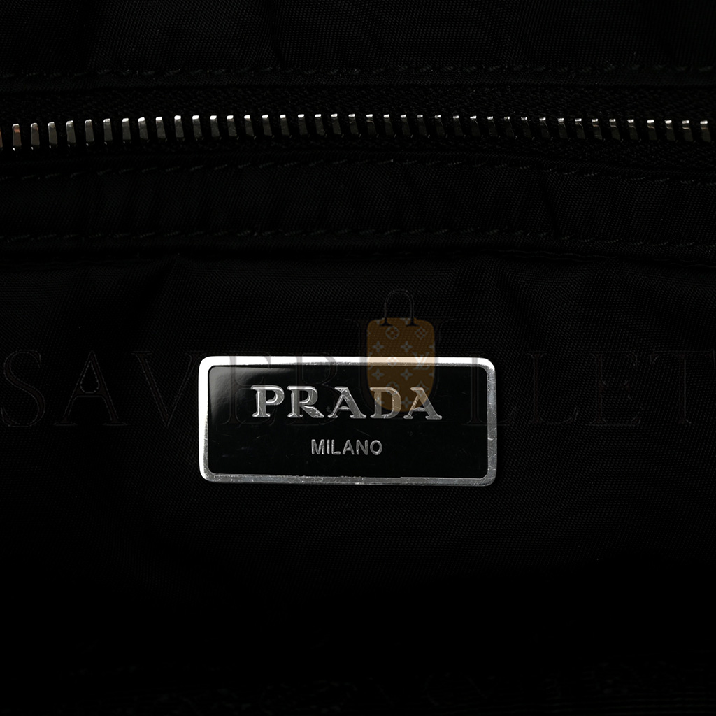 PRADA TESSUTO NYLON TRIANGLE SMALL PADDED TOTE BLACK (28*20*16cm) PRADA TESSUTO NYLON TRIANGLE SMALL PADDED TOTE BLACK (28*20*16cm)