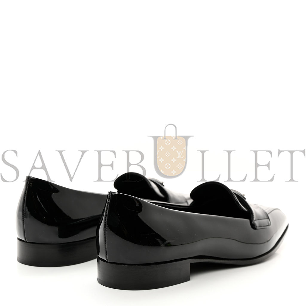 PRADA VERNICE METAL TRIANGLE LOGO POINTED TOE 25MM LOAFERS 37.5 BLACK PRADA VERNICE METAL TRIANGLE LOGO POINTED TOE 25MM LOAFERS 37.5 BLACK
